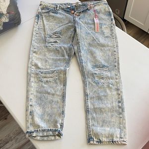 refuge cropped boyfriend jean